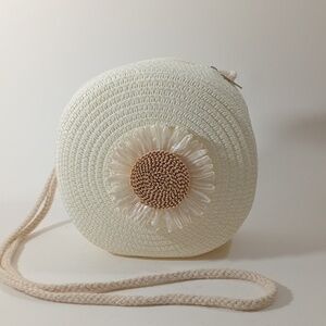 Woman's Ivory Beige Staw Circular Floral Shoulder Handbag Bridal Wedding